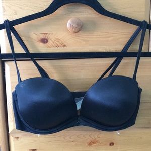 Victoria’s Secret Strapless Slight-Push-Up Bra